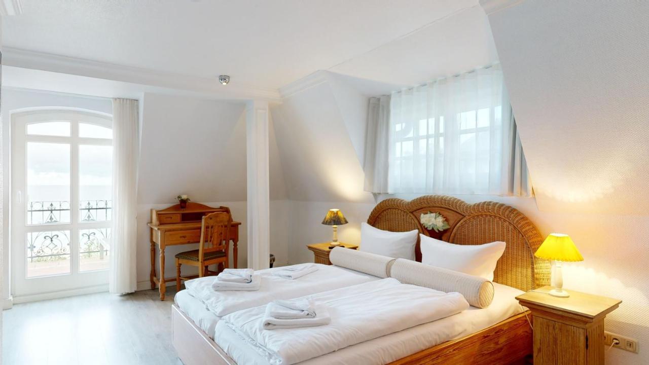 Fewo Direkt Am Strand Mit Meerblick Und Balkon,Villa Glueckspilz, Binz Luaran gambar