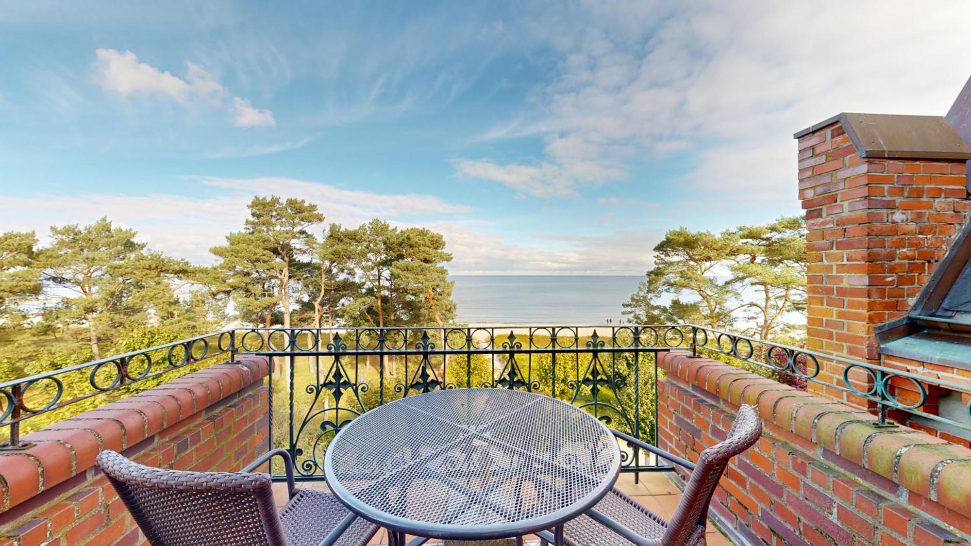 Fewo Direkt Am Strand Mit Meerblick Und Balkon,Villa Glueckspilz, Binz Luaran gambar